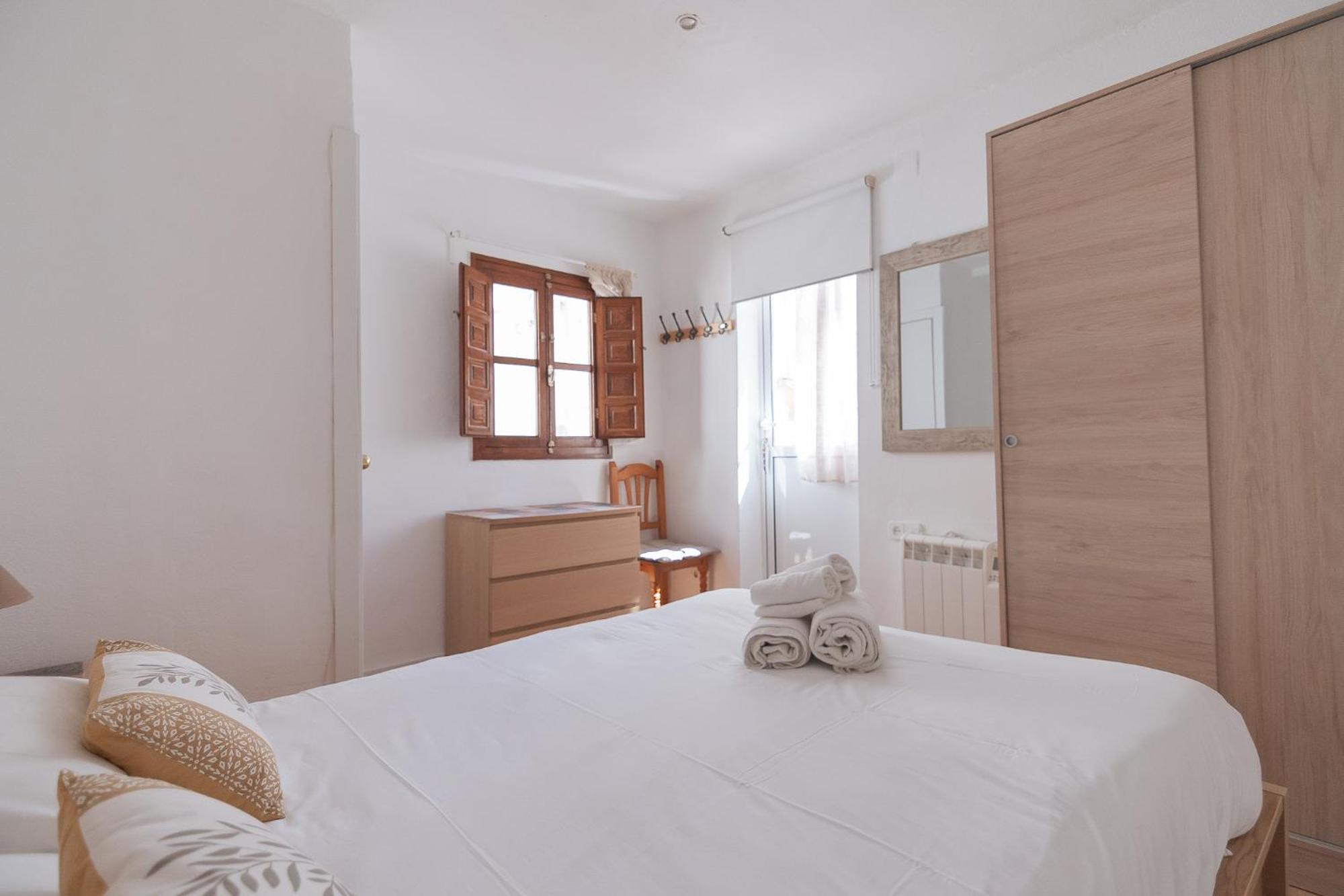 Oh La La Apartment Тарагона Екстериор снимка